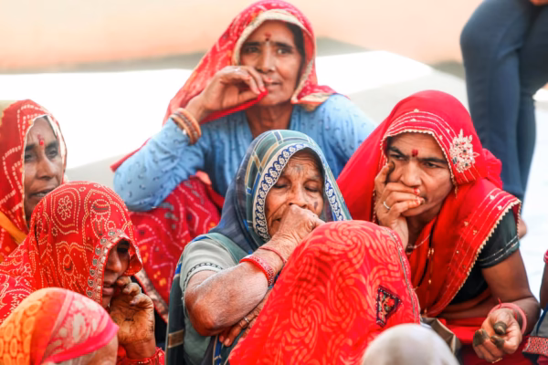 অন্নপূর্ণার ভাণ্ডার প্রকল্প: নতুন সরকার ও সুবিধাভোগীদের সংশয়